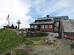 Gipfelkreuz und Statzerhaus