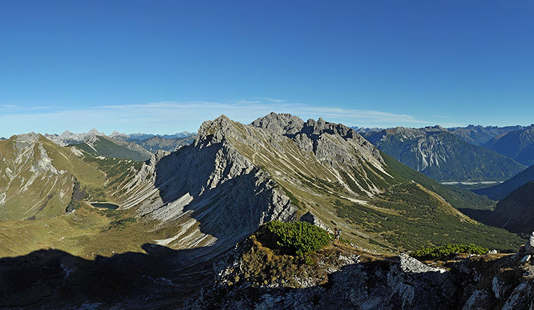 Lachenspitze (2126 m)