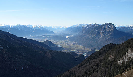 Vorderkaiserfeldenhütte (1388 m)