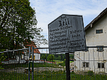 Historisches Schild des Dorfes Zell in der Gemeinde Schäftlarn