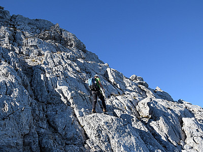 Anschließend gewinnen wir ...