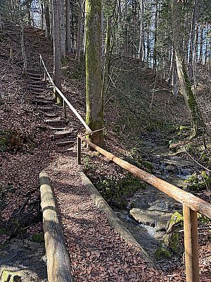 Eine lange Treppe...