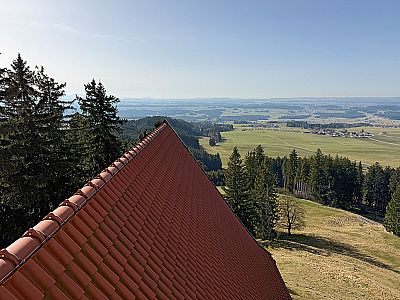 ...nach Westen auf das  Allgäu...