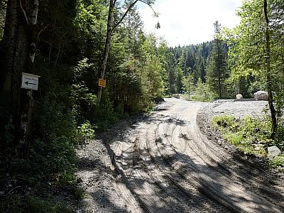 2017 ist der direkte Weg gesperrt und wir folgen der Umleitung die uns weiter Osten führt