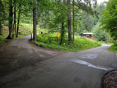 Hier biegen wir links ab