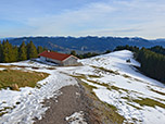 Wir gehen zur Wackersberger Alm hinunter...
