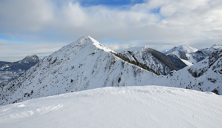 Brecherspitz-Westgipfel (1630 m) als Skitour