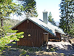 Wir erreichen die Grenzhütte