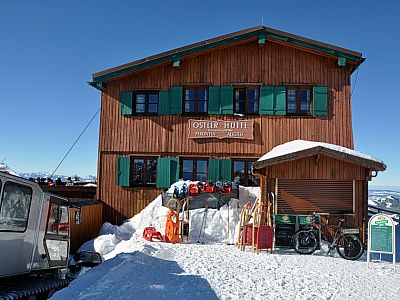 Die Ostlerhütte am Gipfel des Breitenbergs