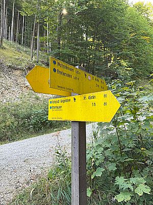 Wir biegen rechts...
