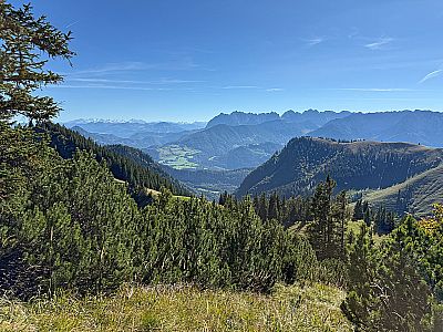 Nun zeigt sich auch das Kaisergebirge
