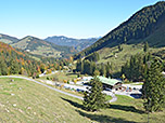 Blick hinunter zum Berggasthof Rosengasse