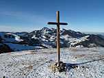 ...zum Gipfelkreuz der Brünnsteinschanze