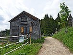 Wir passieren die Brunnenkopf-Diensthütte