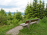 Sitzbank am Aussichtspunkt
