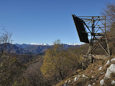 Nach der Reflektorplatte ist es nicht mehr weit ...