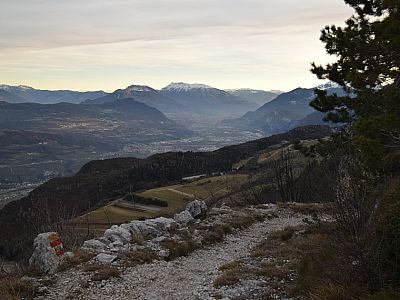 Auch Trient liegt mittlerweile im Schatten