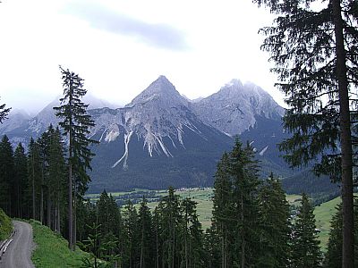 Blick zur Ehrwalder Sonnenspitze