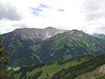 Blick zur Pleisspitze, dahinter die Gartner Wand