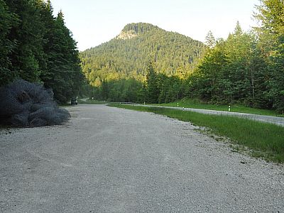westlicheren (auch besser gelegenen) Parkplatz.