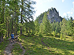 Von der Alm folgen wir dem Pfad weiter südostwärts