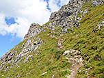 ...geht es den Gipfelfelsen entgegen