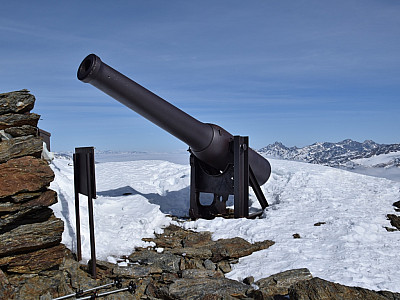 ... dann verabschieden wir uns von dem geschichtsträchtigen Ort