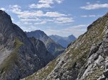 Blick durch die Biberwierer Scharte