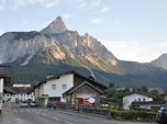 Blick von Ehrwald auf die Sonnenspitze