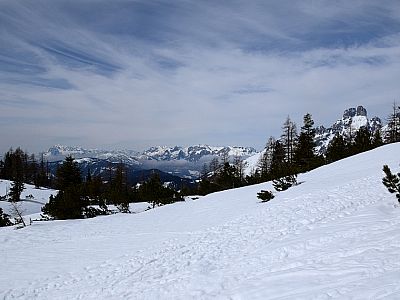 Am Sulzenhals wird auch der Blick nach Nordwesten auf die Bischofsmütze frei