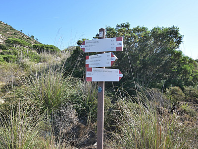 Aus dem flachen Sattel steigen wir erneut auf