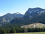 Blick zur Hochplatte und zur Gedererwand