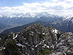 Blick über den Vorgipfel zur Zugspitze
