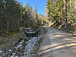 ...und folgen dem Bachlauf...