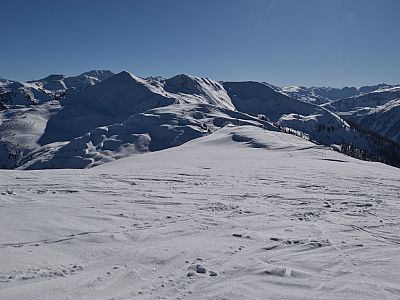 Der Ausblick nach Süden auf das Schwaigberghorn und den Breiteggern