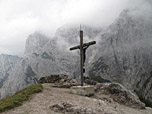Tavonaro-Kreuz bei der Hütte