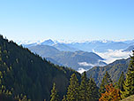Blick zum Kitzbüheler Horn und zu den Hohen Tauern