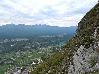 Der Monte Cornetto im Osten