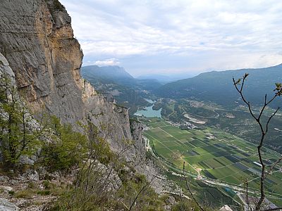 Im Norden der Blick zur Paganella Gruppe