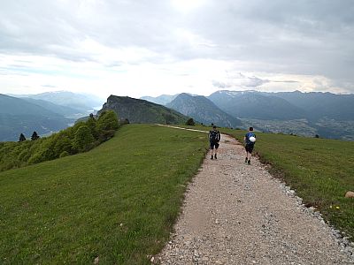 ... wir entscheiden uns dennoch für den kürzeren Weg im Süden