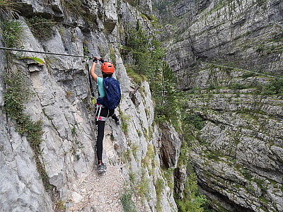 ...stoßen wir erstmals auf eine etwas ausgesetztere Stelle (C).