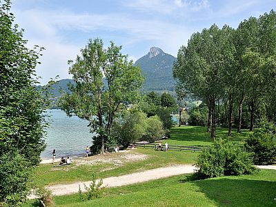 ... um das Ostufer des Fuschlsee herum.