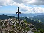 Das schmiedeeiserne Gipfelkreuz am Fockenstein