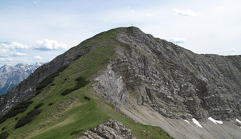 Frieder (2050 m), Friederspitz (2049 m)