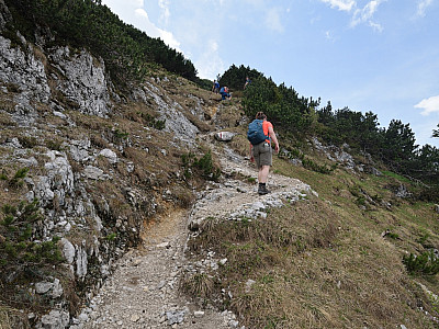 Allmählich wird der Weg wieder leichter und wenig später haben wir ... 
