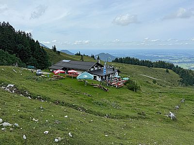 ...erreichen wir die Schlechtenbergalm