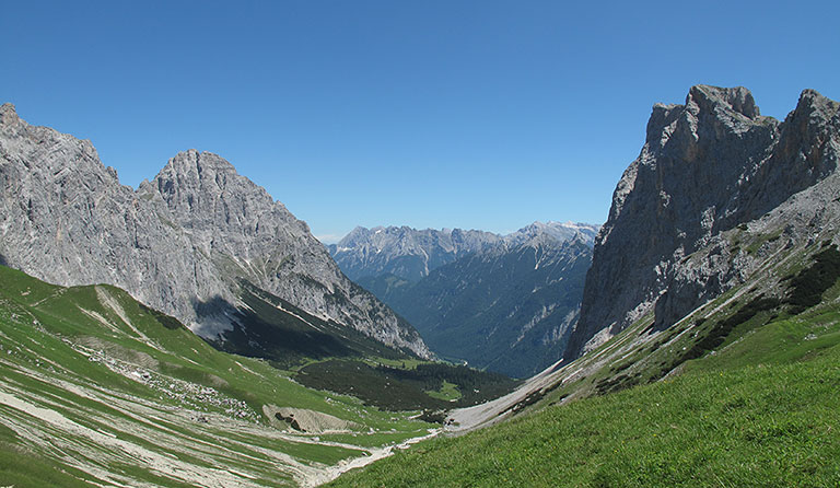 Gehrenspitze (2367 m)