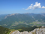 Blick zu den Ammergauer Alpen, links der Säuling