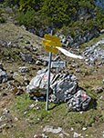 Auf Höhe der Oberkaseralm zweigt der Weg zum Geigelstein-Gipfel ab