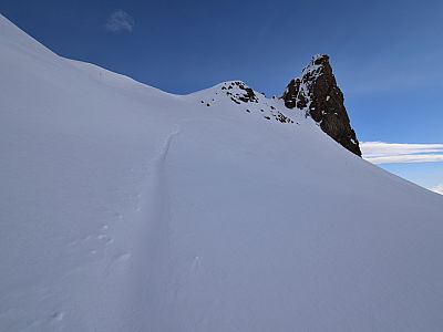Noch ein Stück bis zum felsigen Grat, ...